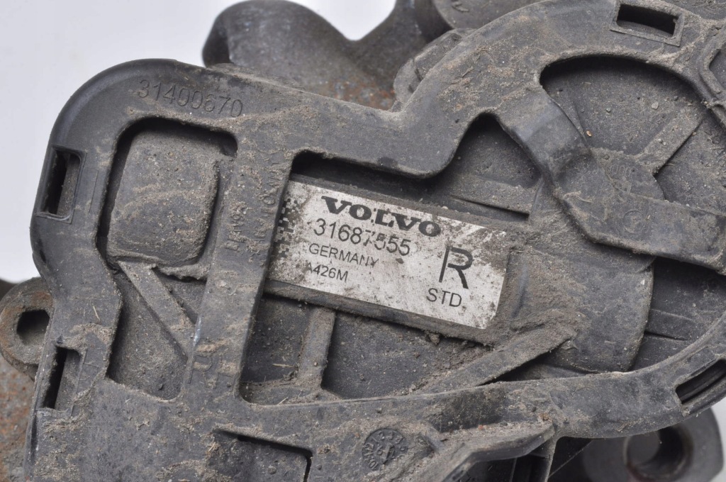 фото №6, Volvo s60 iii v60 ii супорт гальмівний правий задня задній 32217364 31687555