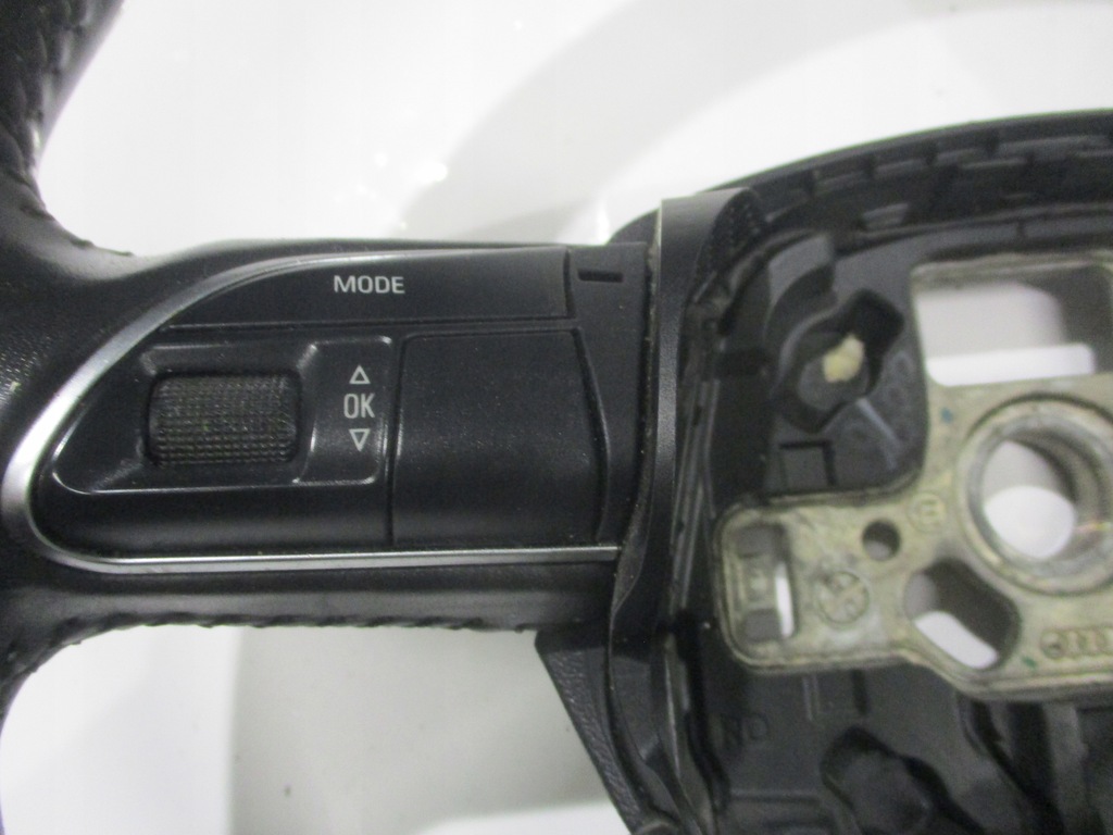 фото №15, Воздуховод мультифункция многофункциональный кожа четырёхлучевая audi a4 b8