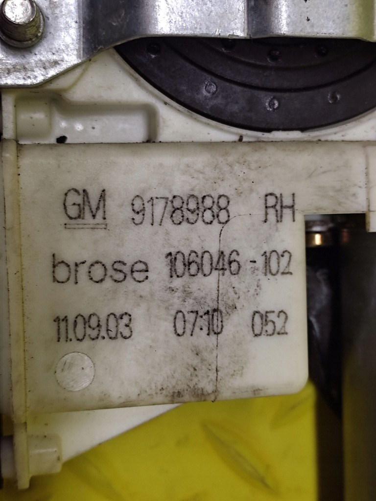 фото №10, Opel signum подъемник стекло правый перед 0130822012