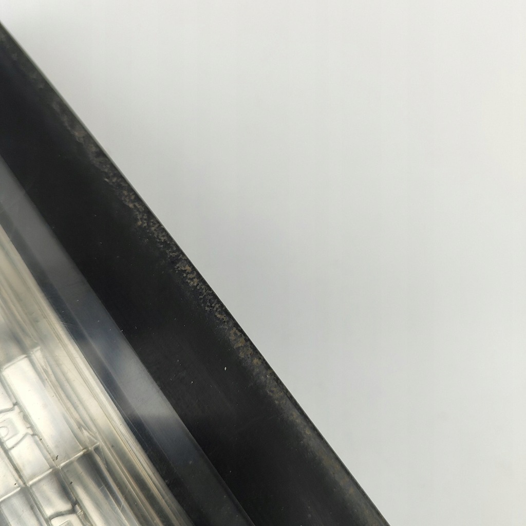 фото №8, Opel ampera 2014 права сторона лампи задній кришки багажника