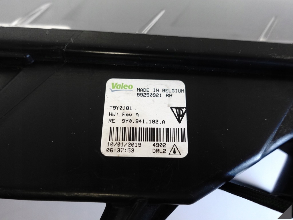 Porsche cayenne 9y0 e3 17- led drl фара поворотник правый Доставка