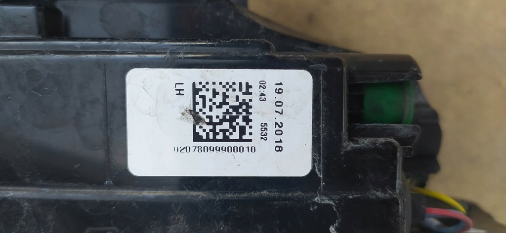 фото №13, Лампа задняя левая led renault clio iv lift