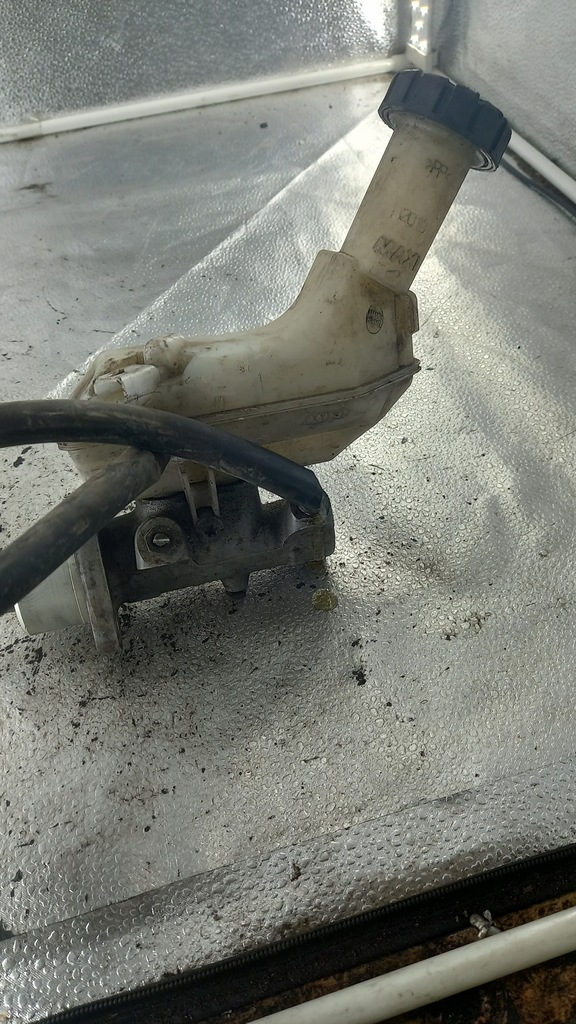 фото №2, Помпа тормозная renault clio 8200129956b