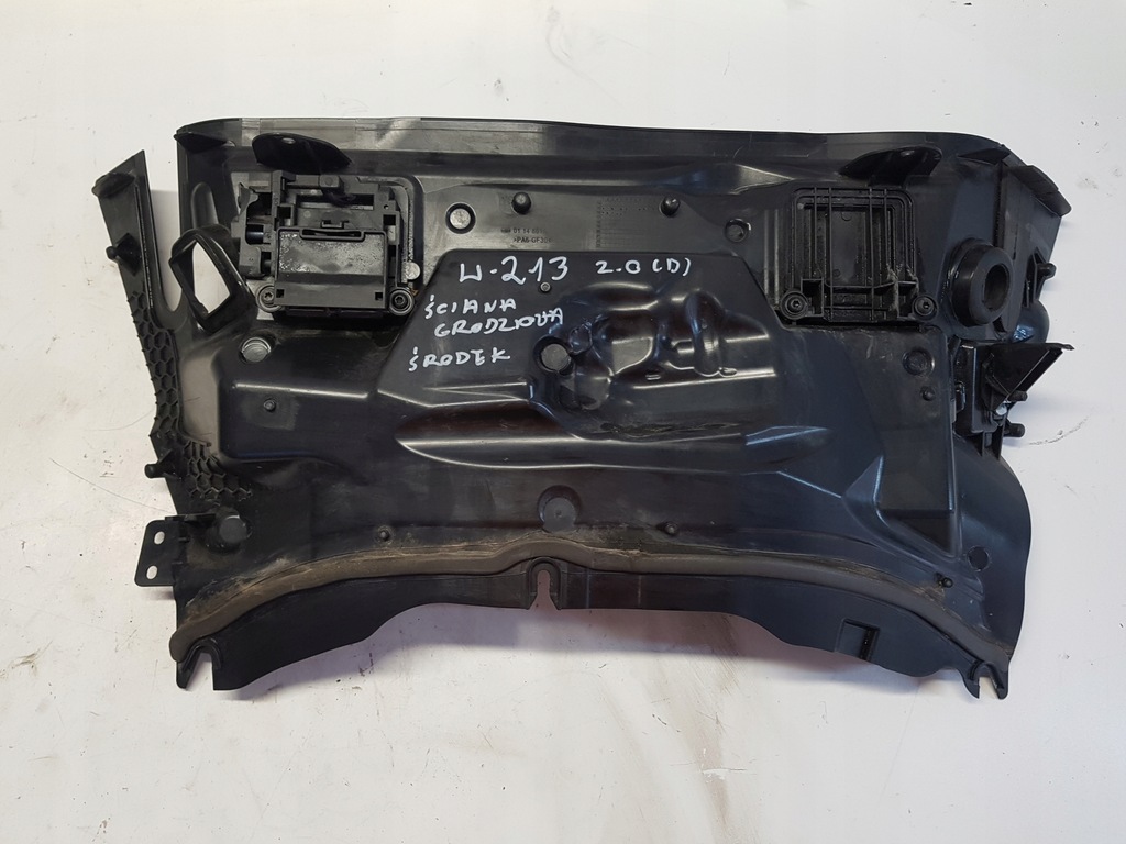 фото №1, Mercedes w213 стіна захист жабо