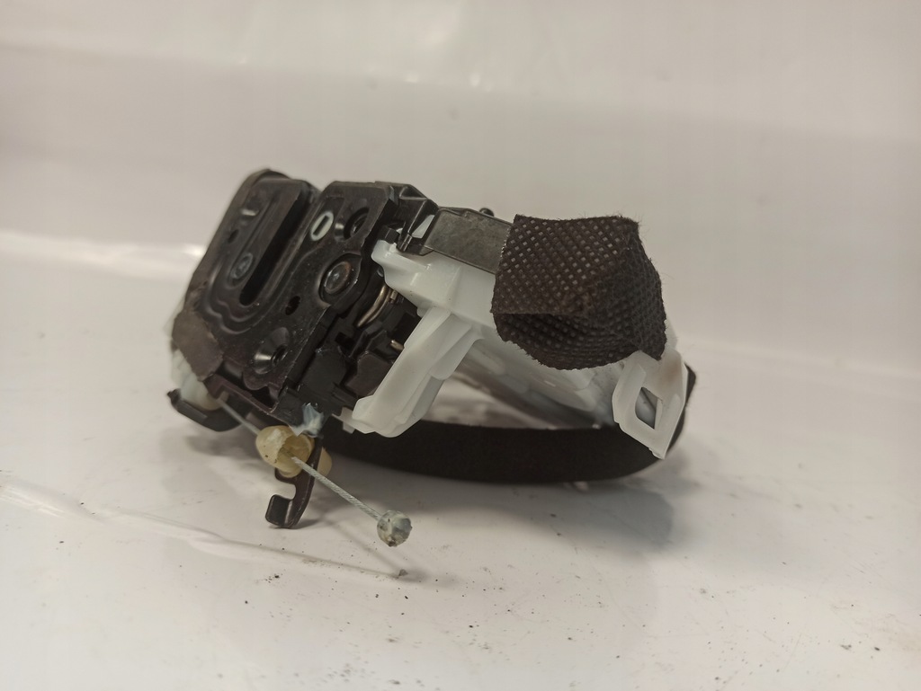 фото №10, Renault arkana 22 замок дверь перед левый 4 pin eu 805031423r