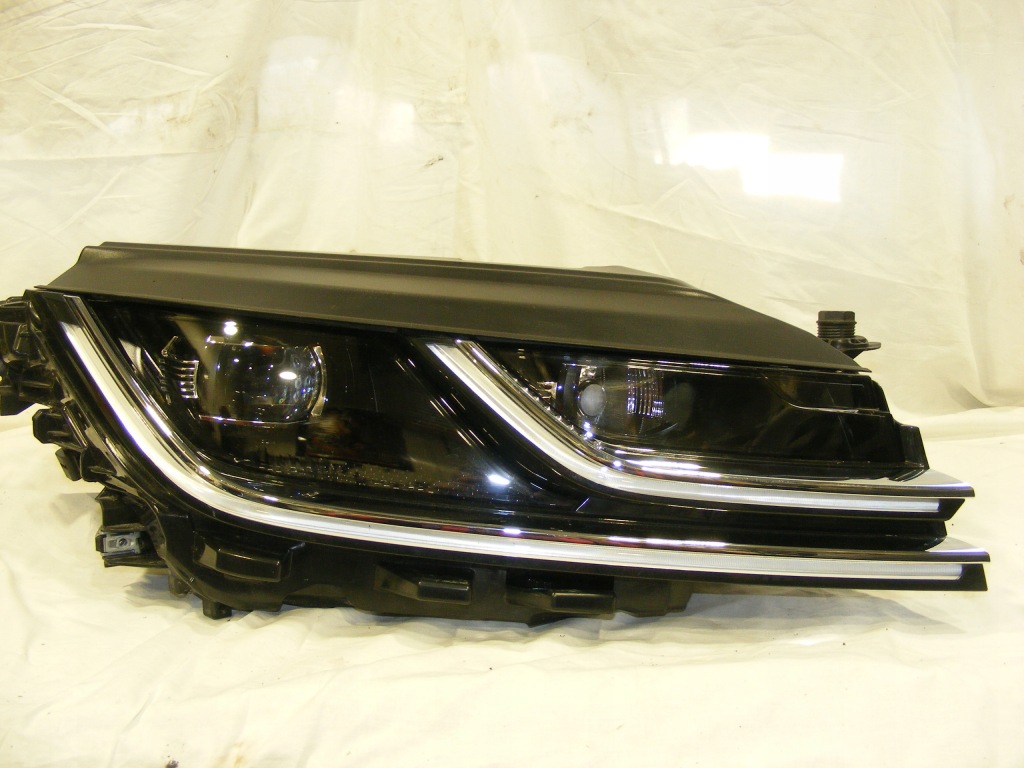 фото №1, Vw arteon full led 3g8941036n лампа правая europa