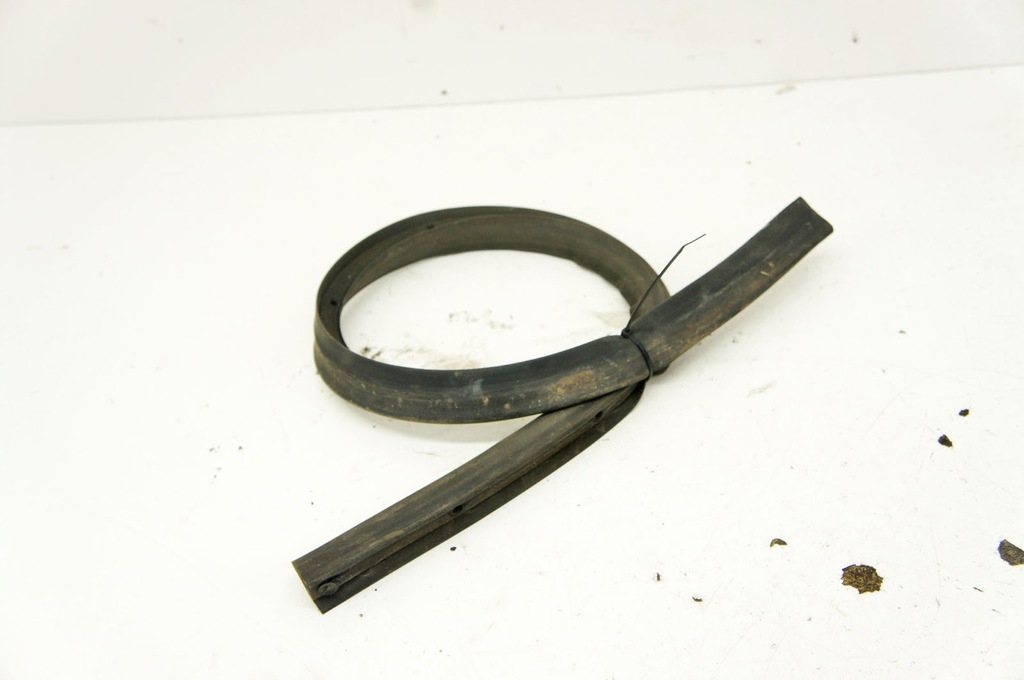 фото №5, Sn141 seat leon iii прокладка дверь левый перед