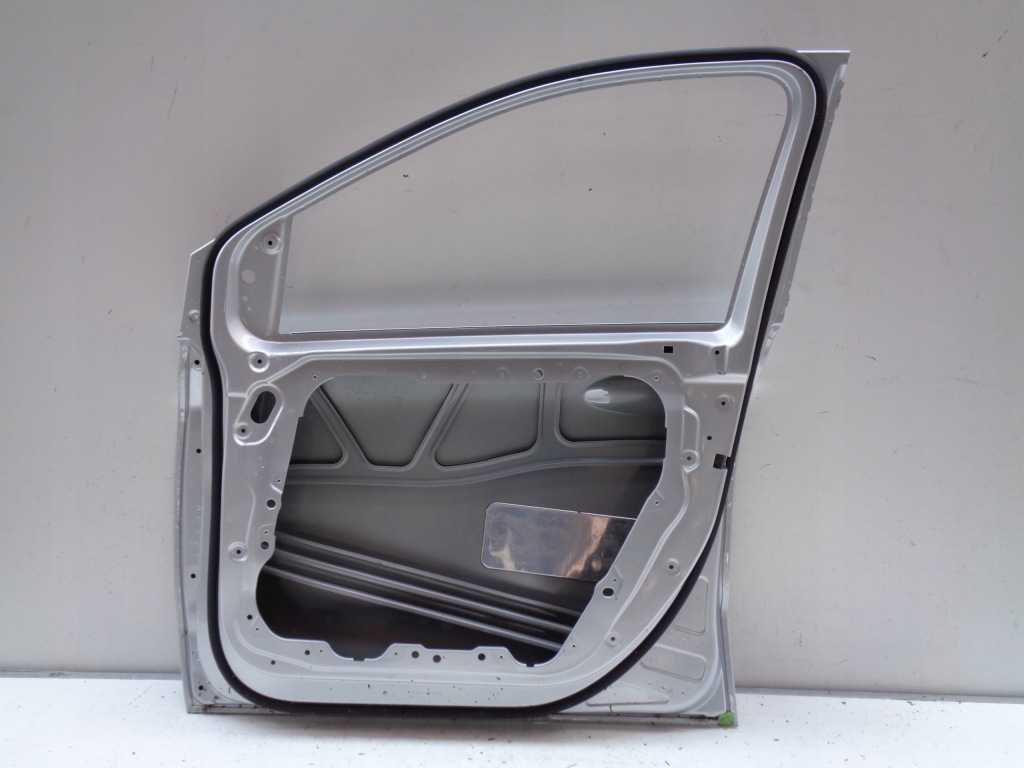 фото №4, Дверь правое передние mercedes b-klasa w247 18-