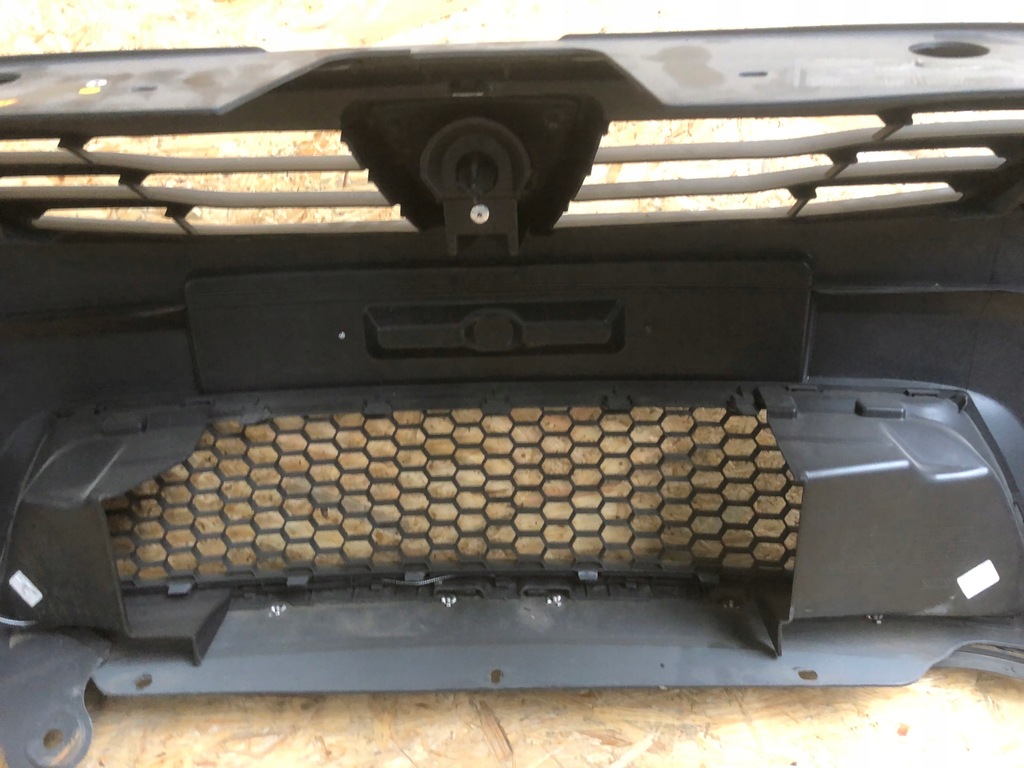 фото №13, Бампер передний dacia sandero