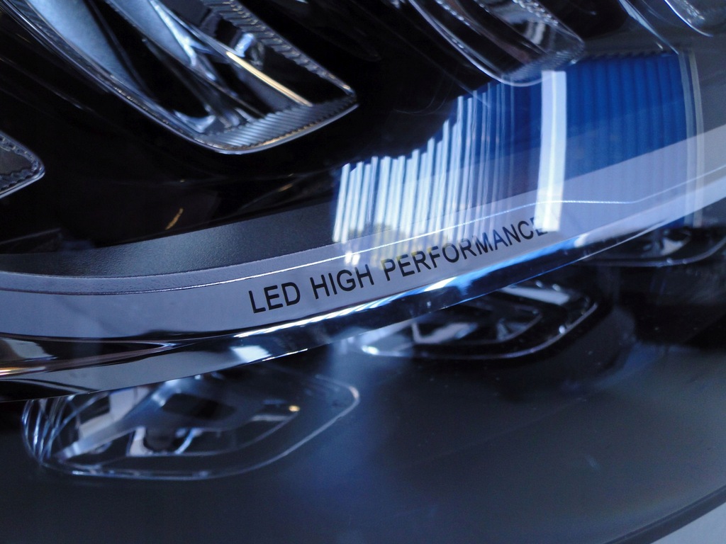 фото №11, Mercedes c klasa 205 w205 lift лампа передняя правая led high performance