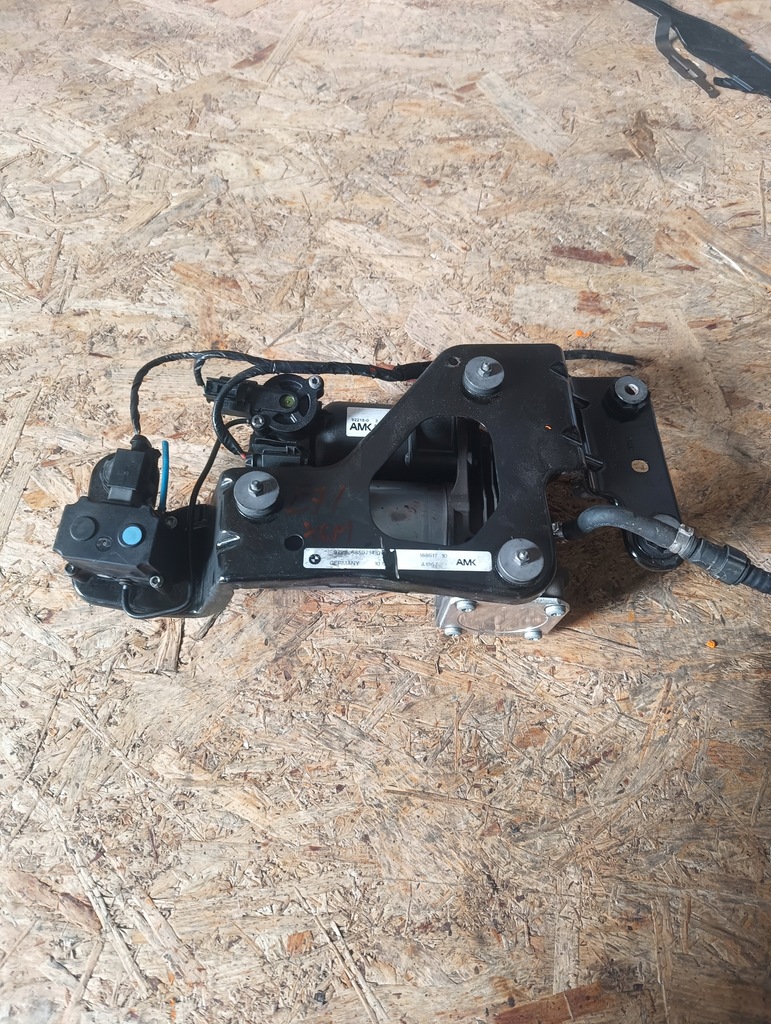 фото №9, Bmw e70 x5 e71 x6 e72 lift компрессор подвеска уровень компрессор подвеска