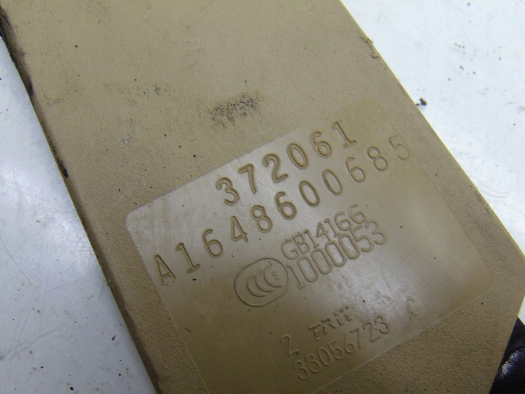 Ремень задний  3 ряд mercedes ml gl w164 a1648600685 Доставка