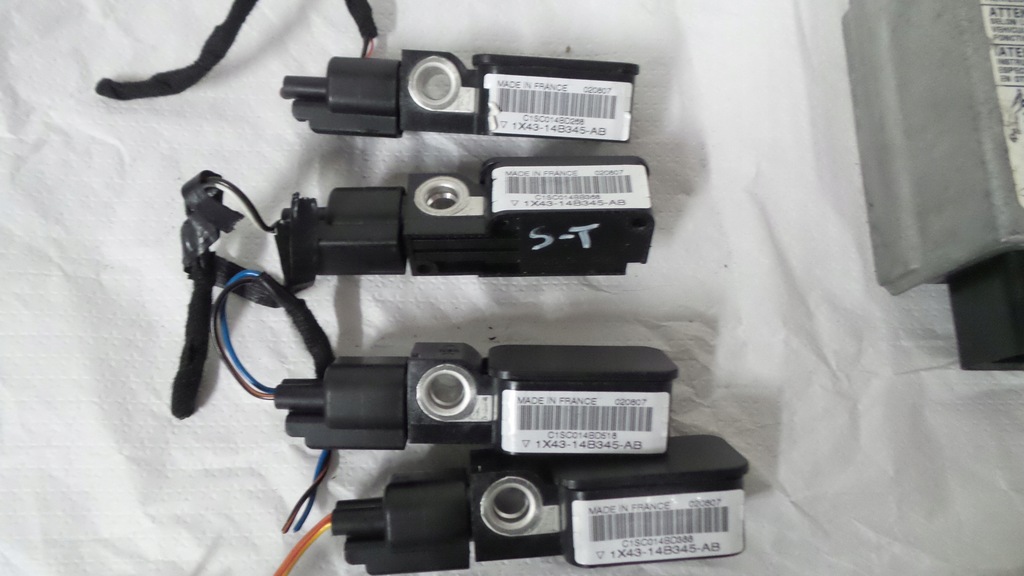 фото №7, Jaguar s-type lift датчик подушка безопасности 4r83-14b321-ac