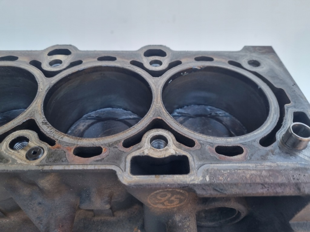 фото №9, Dół двигателя блок wał поршень opel zafira b astra iv j 1.6 16v z16xer 55559361