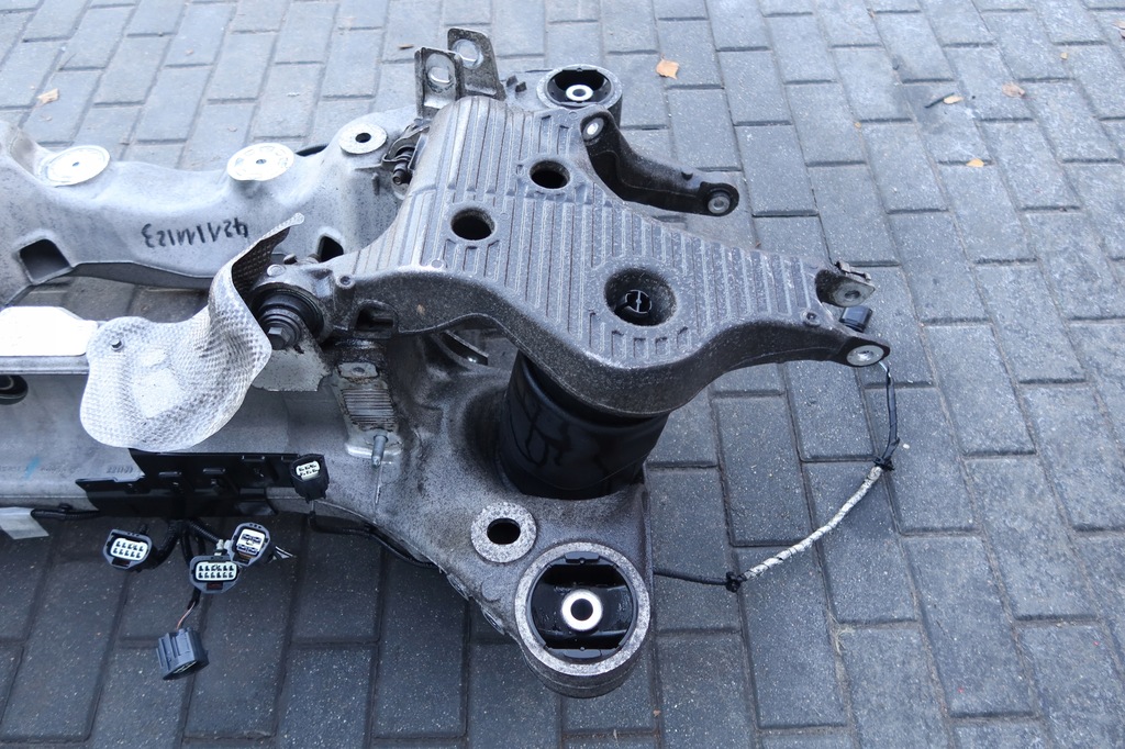 фото №10, Подрамник подрамник задняя подушки безопасности рычаги range rover vogue 4 l405 4.4 d