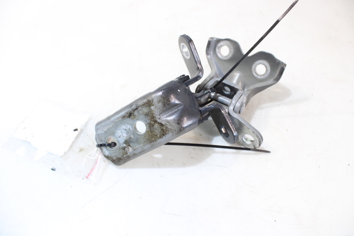 фото №1, Петля дверь правый перед kia ceed iii