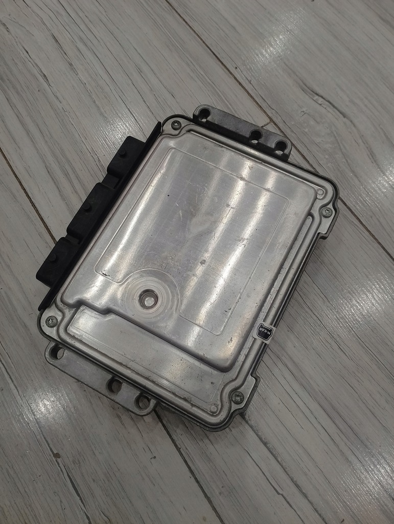 фото №4, Бортовой компьютер блок управления 8200391966 0281011776 renault scenic ii