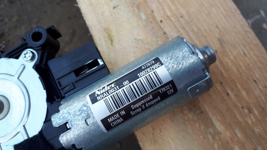 фото №6, A5 8w моторчик люк панорама 100282299c