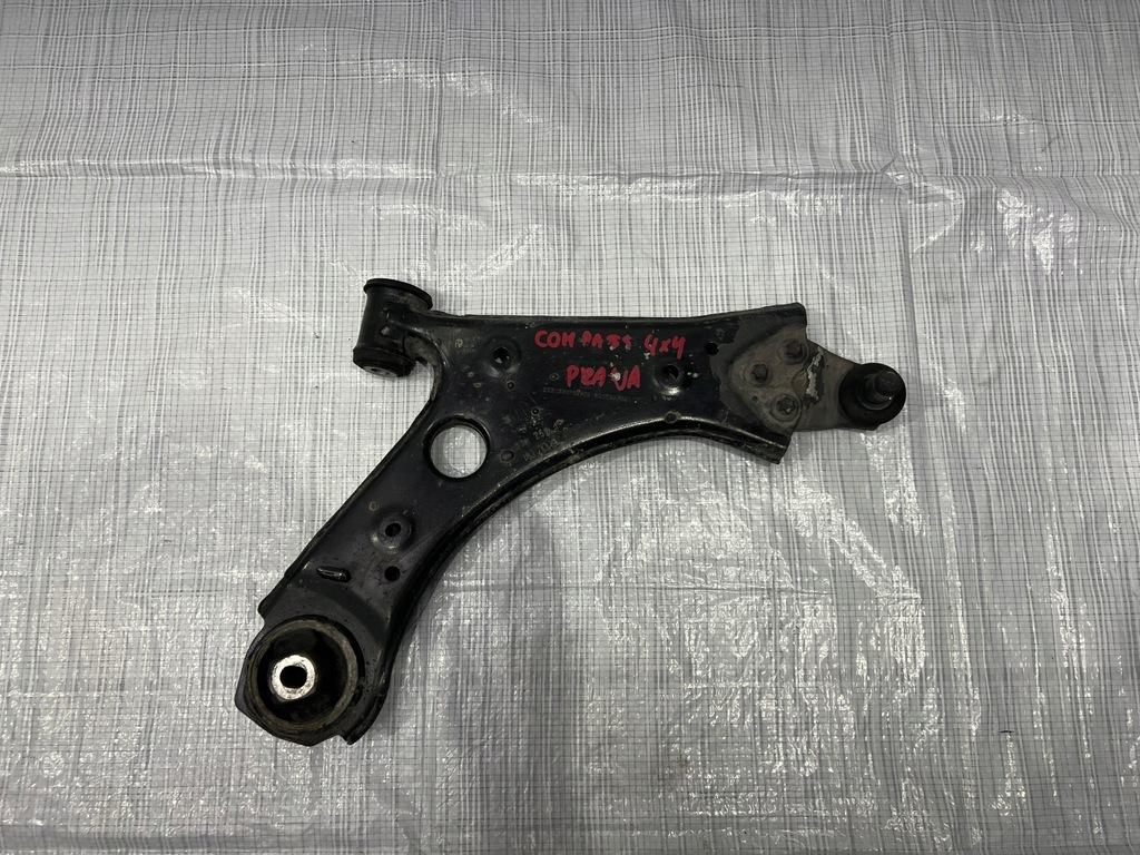 фото №1, Jeep compass ii важіль правий 4x4