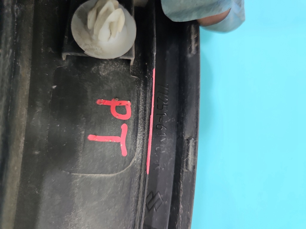 фото №9, Молдинг крыла задняя правая suzuki sx4 s-cross 13-21 77251-61m0