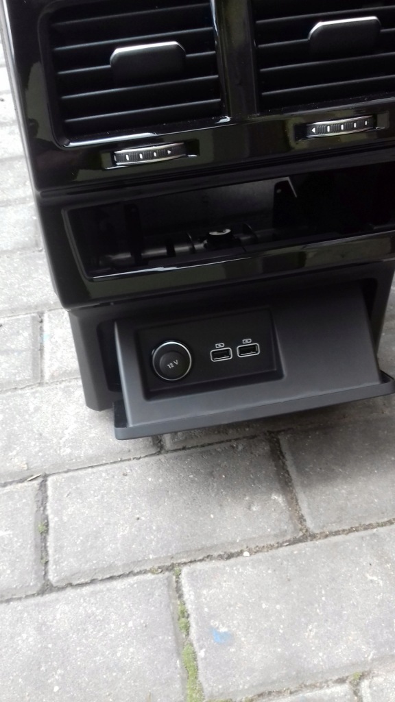 фото №7, Тунель середній підлокітник vw touareg iii шкіра