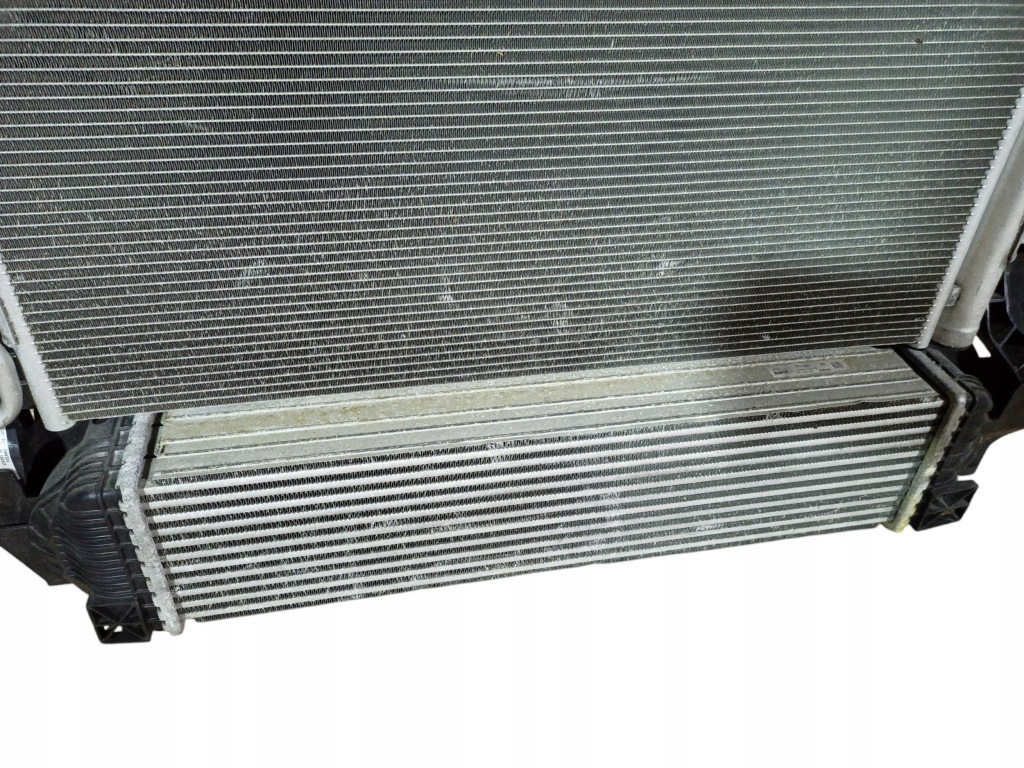 Радіатор води bmw x1 f48 f49 17118586321 Зі Шроту