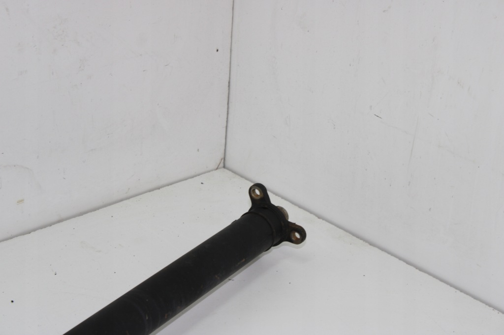 Wał привідний mercedes w210 2104109306 в Україні