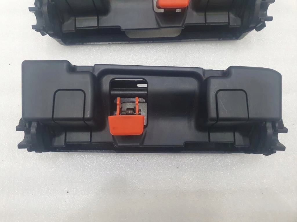 фото №4, Кронштейн сидений 3 ряд land cruiser 120