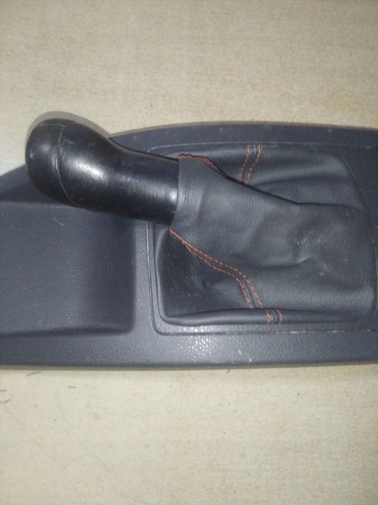 фото №2, Fiat stilo ручка чохол консоль