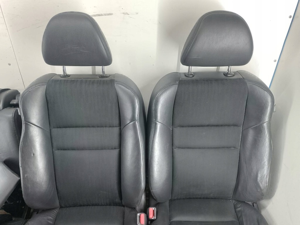 фото №9, Сидіння заднє сидіння обшивки напівшкіра комплект honda accord vii 2.2 i-ctdi kombi
