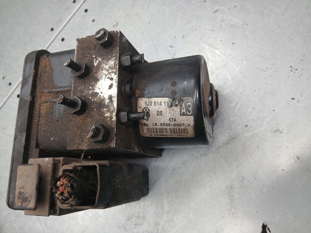 Насос abs audi a3 8l рестайлінг  01r 1j061411 Недорого
