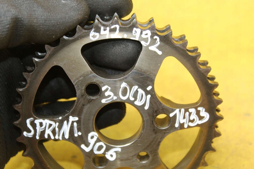 фото №6, Колесо зубчасте розподільного валу a6420520001 sprinter 906 3.0