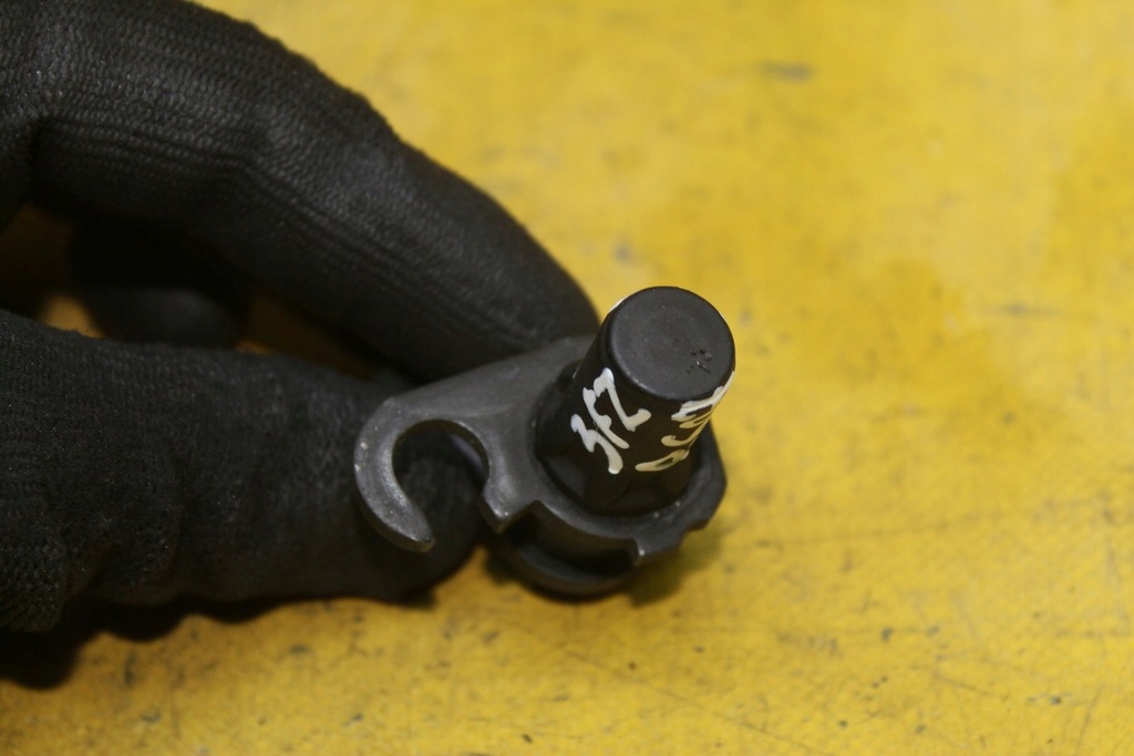 фото №4, Датчик upołożenia вала peugeot 607 9633475780