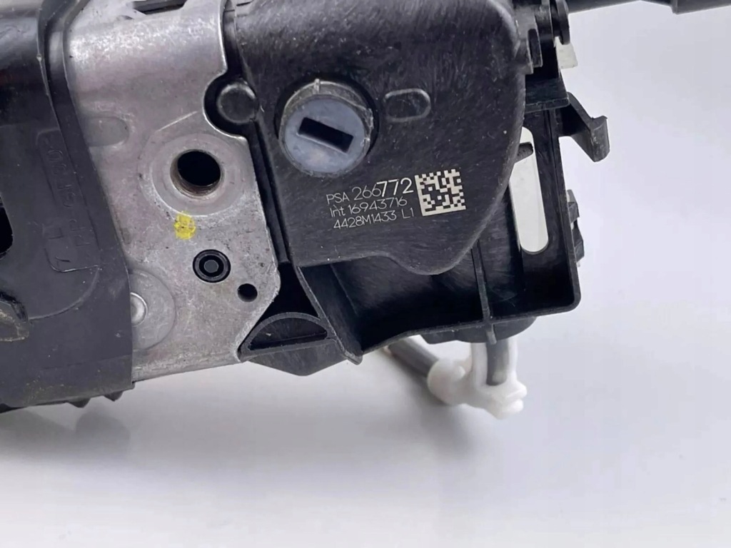 фото №7, Citroen c3 aircross 2017 замок дверь задних