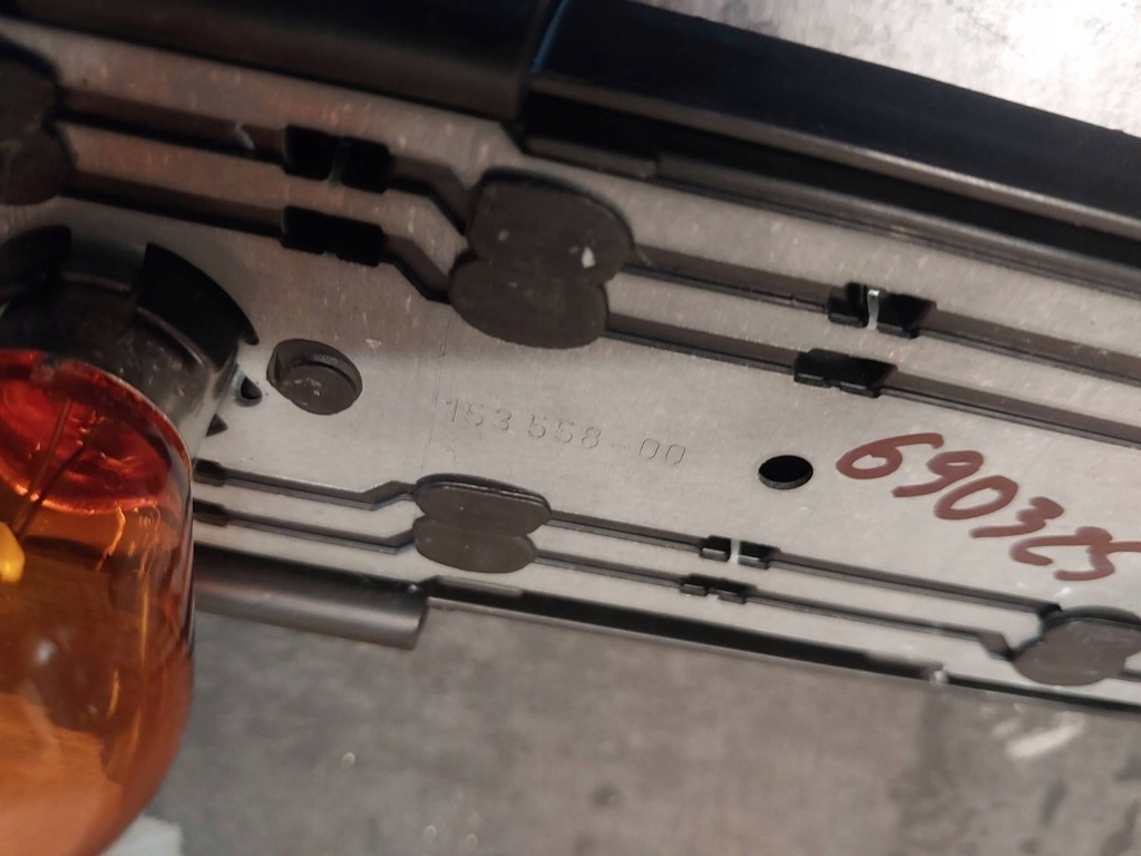 Купить Вкладыш лампы задний правой mercedes-benz c w203 kombi 153559-00 153558-00