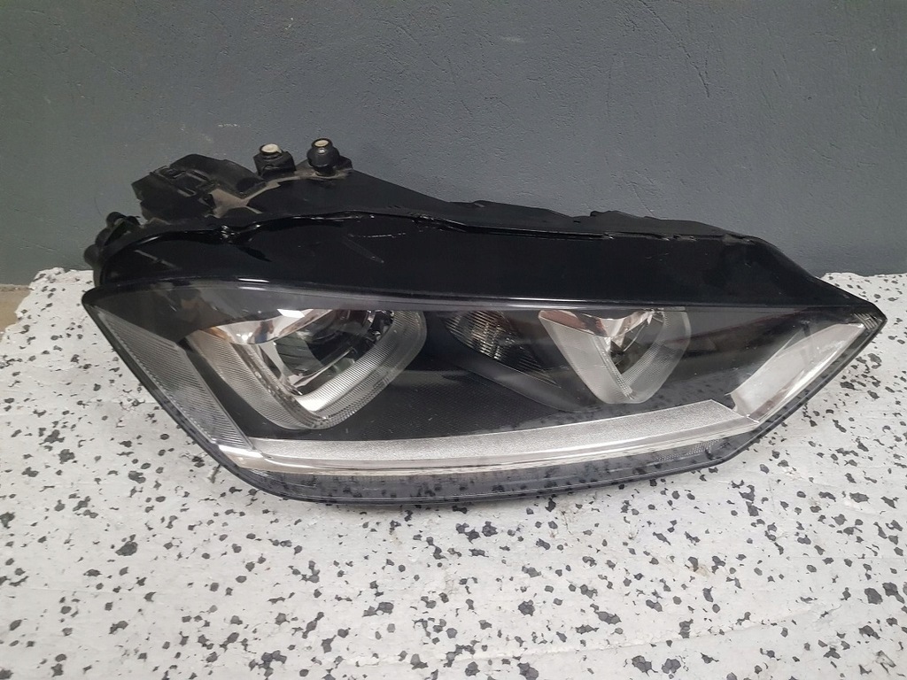 фото №1, Лампа перед права bi ксенон led sportsvan 2014- eur