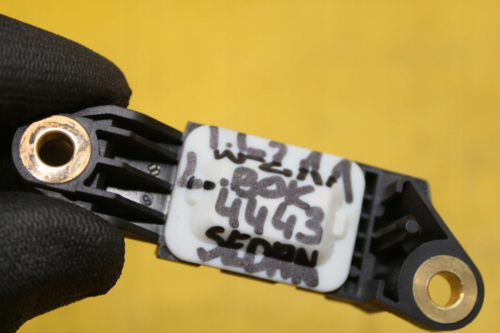 фото №7, Датчик ударный mercedes w211 0018209126