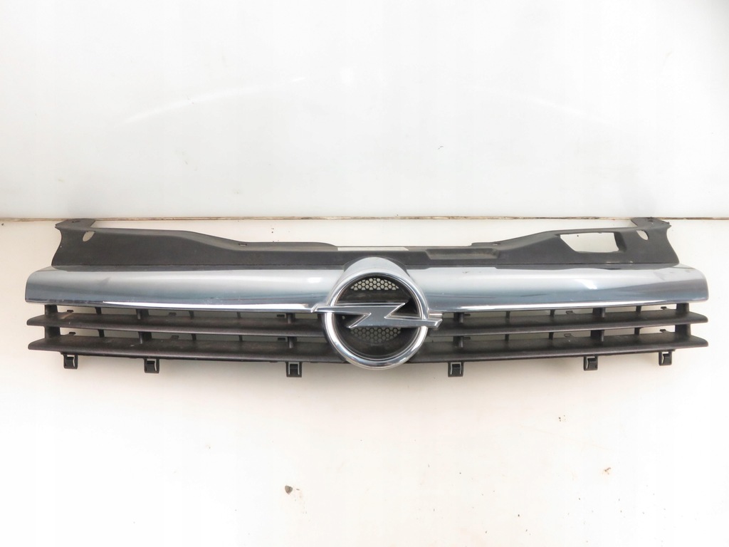 фото №1, Решітка радіатора решітка радіатора opel astra iii h 13108463