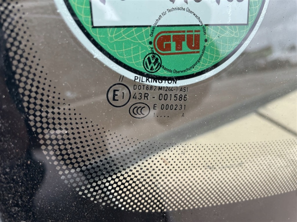 Стекло передок  передняя под датчик 1t0845011dr vw touran 1t рестайлинг  10-15r 11 Киев