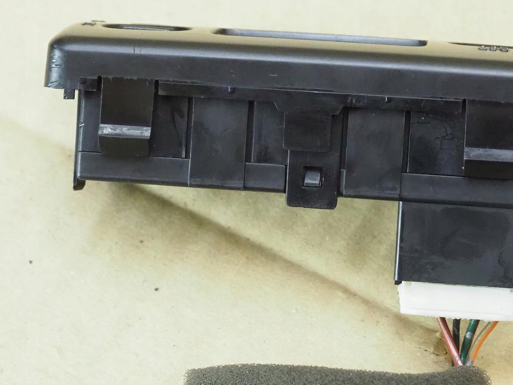 фото №8, Isuzu trooper ii 99-02 monterey i годинник