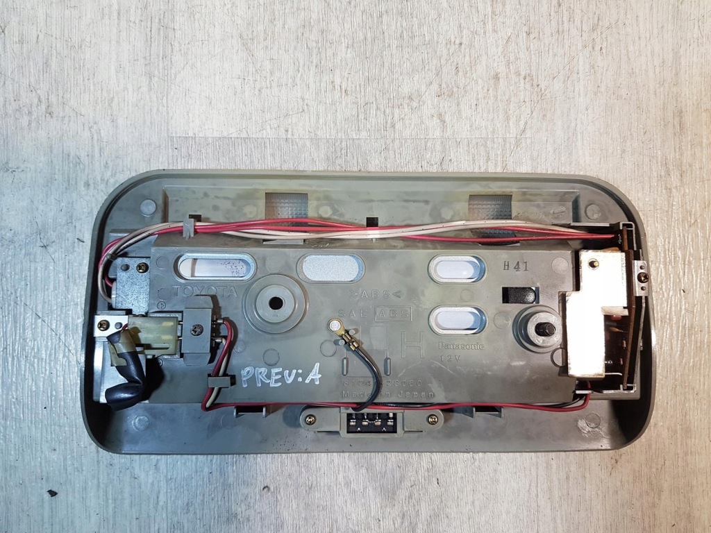 фото №3, Лампа освещение салона toyota previa estima