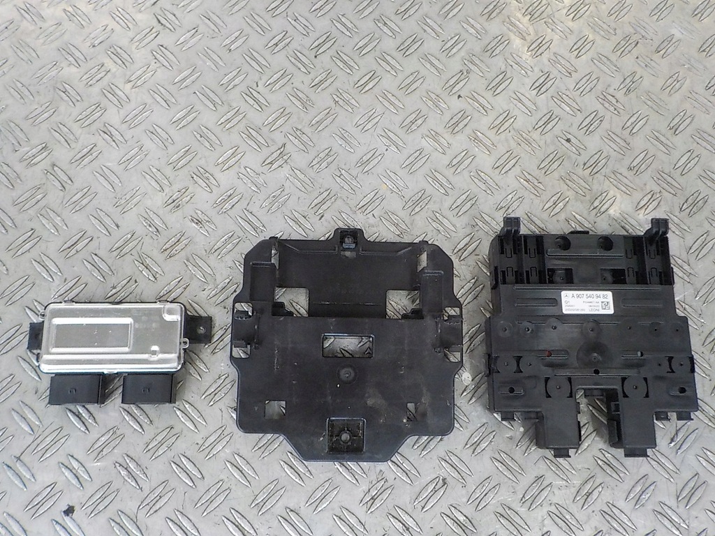 фото №1, Sprinter 907 910 18-20 модуль насоса пального