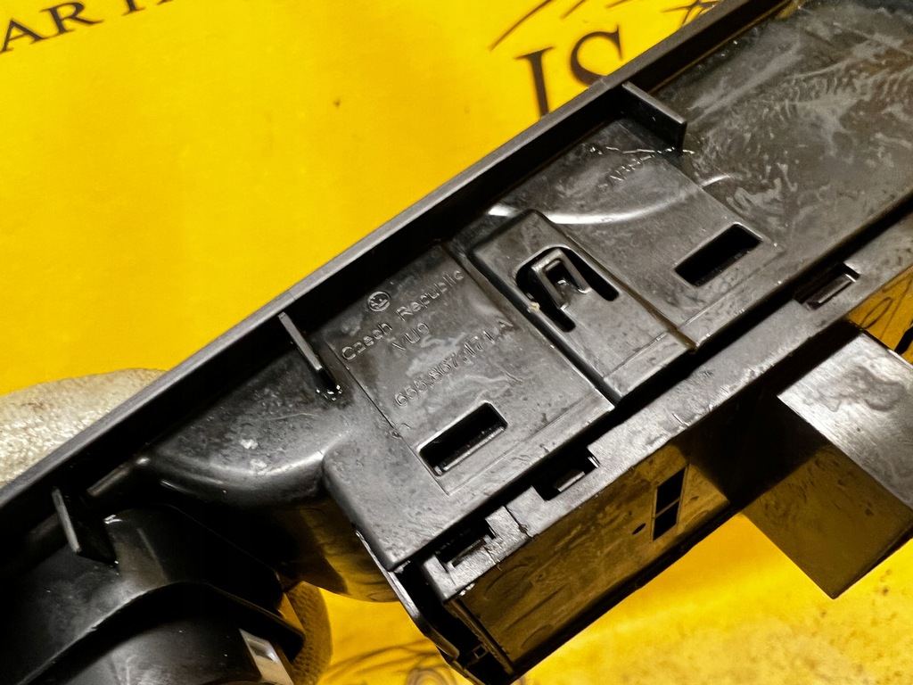 фото №10, Перемикач панель керування вікон дзеркал перед лівий ліва skoda scala