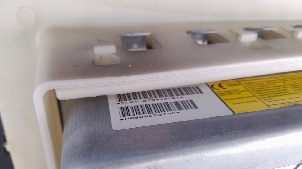 фото №8, Chrysler town country v 10-20 приборная панель приборная подушка 68086537ad usa