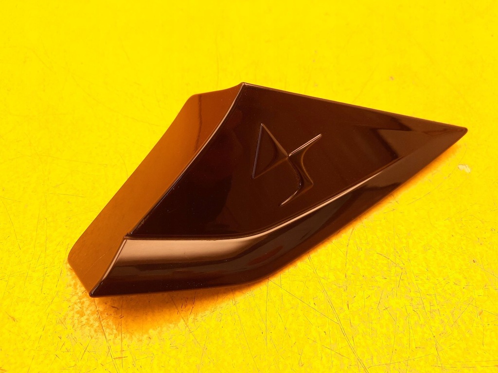 фото №1, Citroen ds7 crossback заглушка крила задня права 9824578577