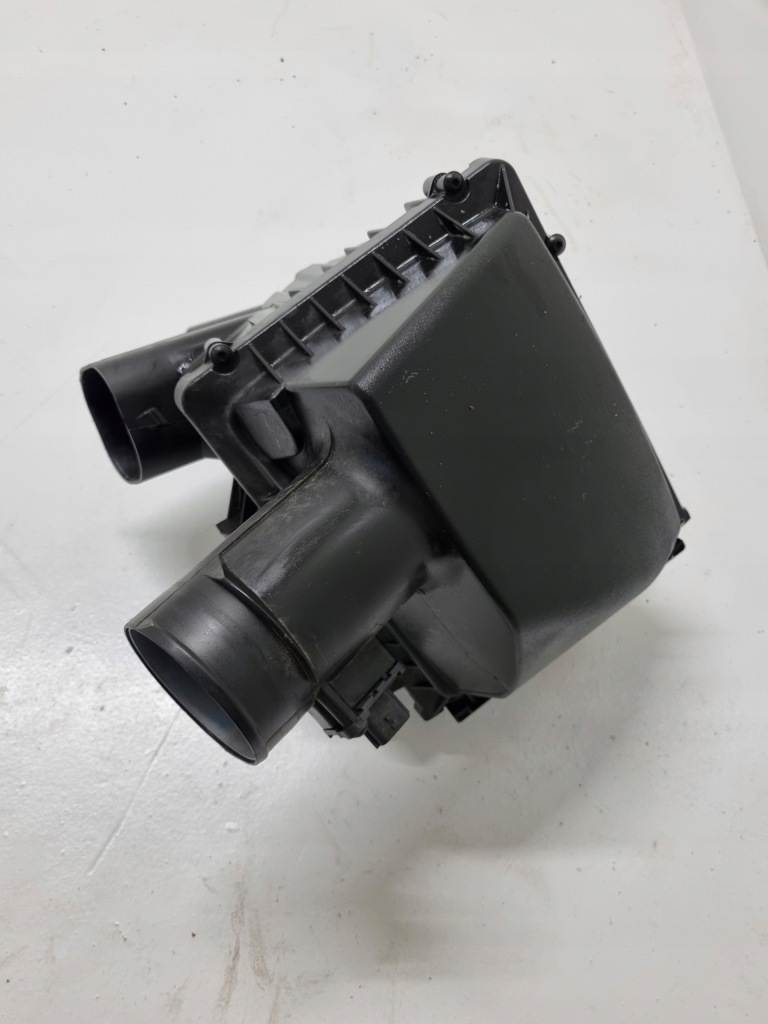 фото №1, Trafic iii vivaro 1.6 корпус фильтра воздуха