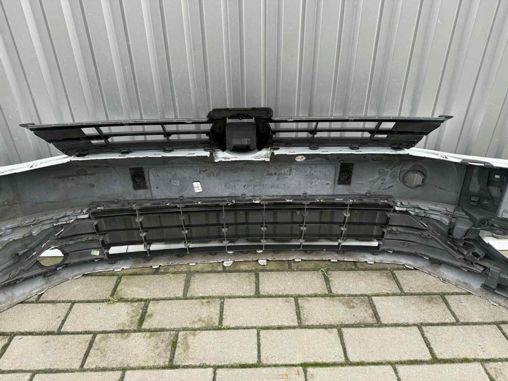Vw golf vii рестайлінг  бампер перед передній lc9a 16-20 sprysk. pdc радар Київ