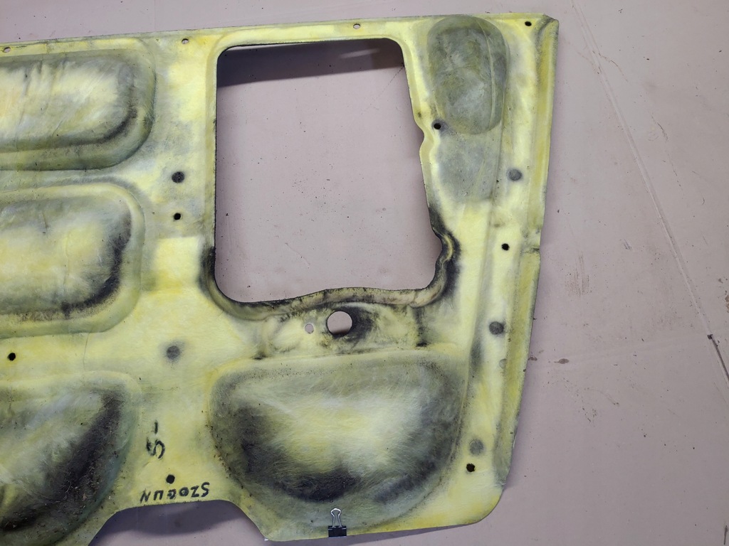 фото №7, Шумоизоляция капот mitsubishi pajero shogun sport i