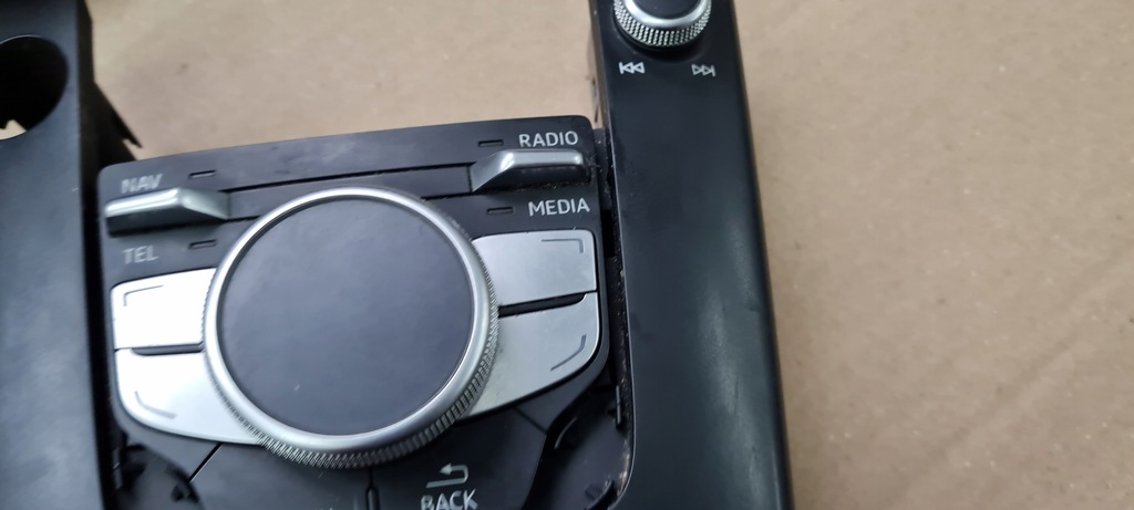 фото №6, S3 8v sedan a3 панель управление mmi 8v0919614l