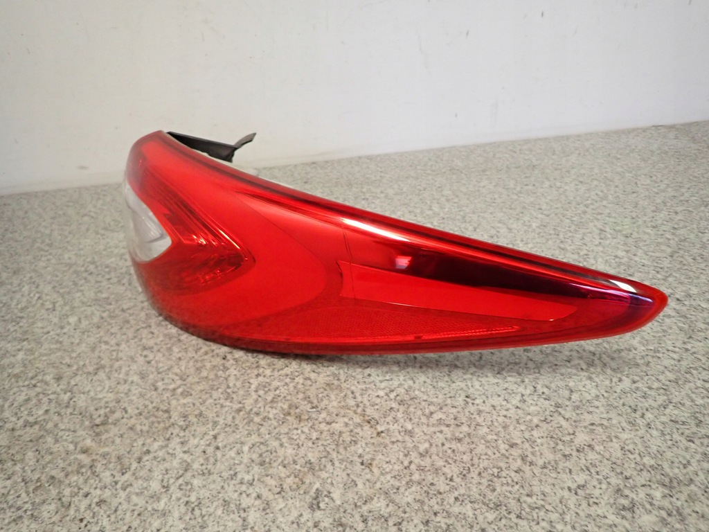 фото №4, Hyundai ix35 13-17 лампа задняя правая led lift uszk